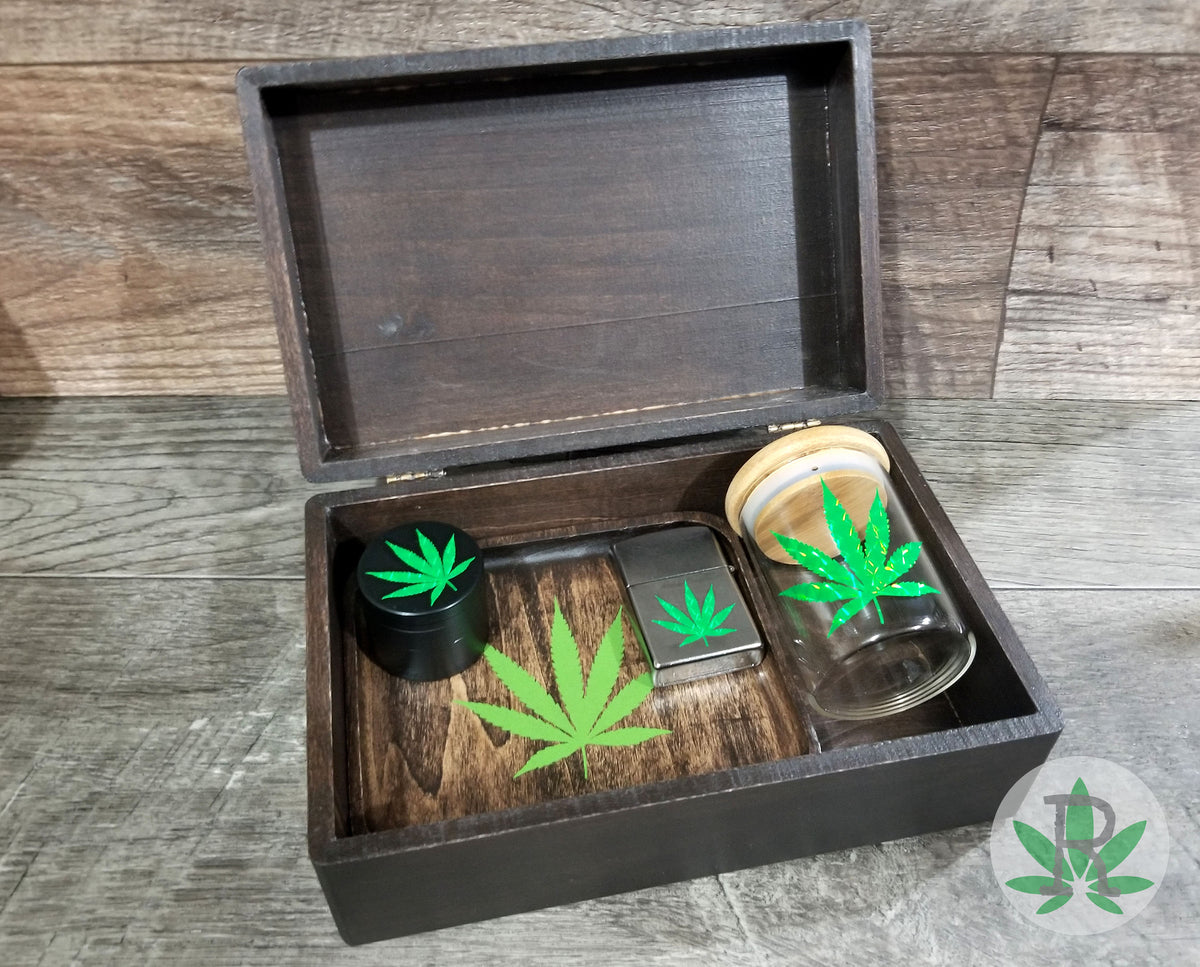 Cannabis Strain Wood Rolling Tray, Marijuana Kush Tray, Tobacco Tray, 420  Gift, Stoner Gift, Weed Gift, Marijuana Accessories